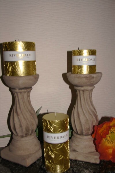 Stumpenkerze golden