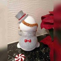 Schneemann mit Harfe