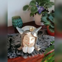 Engel wei&szlig; liegend
