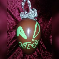 Beschriftetes Osterei