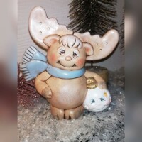 Handgemachter Elch mit Kugel