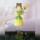 Elfe mit Blume